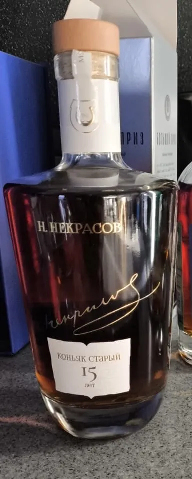 7d69233e-2f3d-4f99-895f-7a94dc93b002